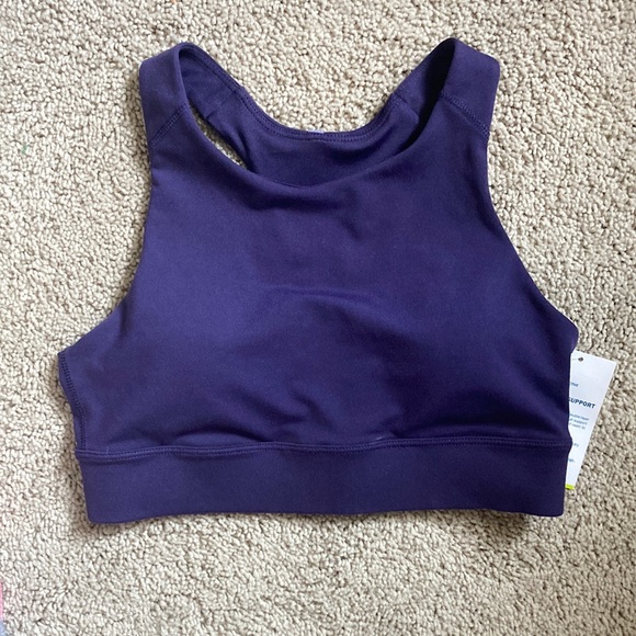 Purple Old Navy sports bra - Picture 1 of 3